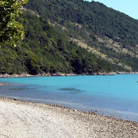 Family-friendly With Pool In Krsan-vlasici Holiday home